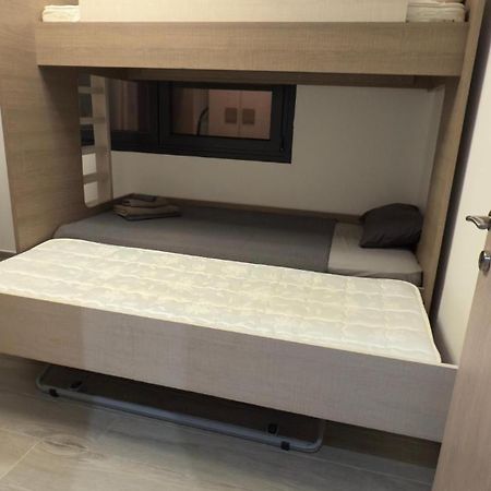 Lux Apartment Nea Kallikratia Nea Kallikrateia Exteriör bild