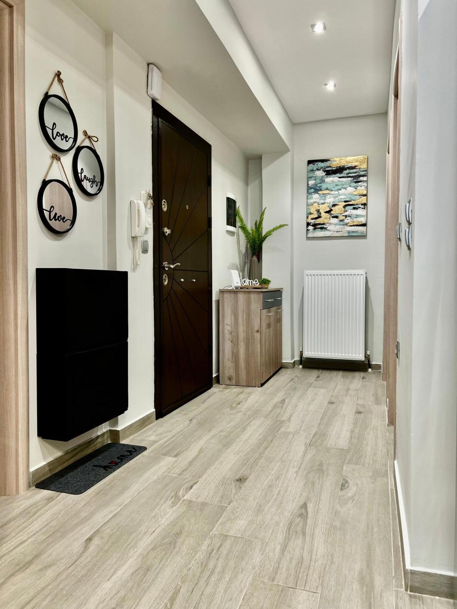Lux Apartment Nea Kallikratia Nea Kallikrateia Exteriör bild