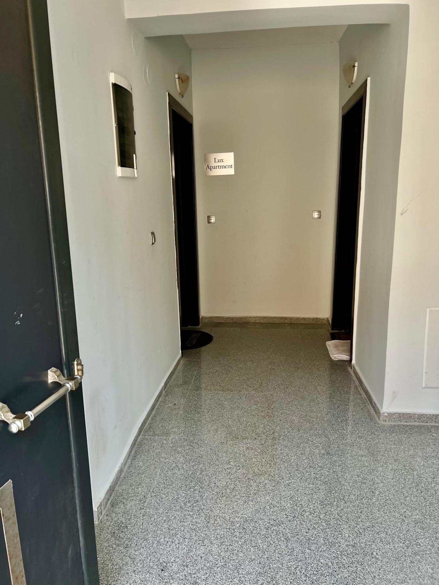 Lux Apartment Nea Kallikratia Nea Kallikrateia Exteriör bild